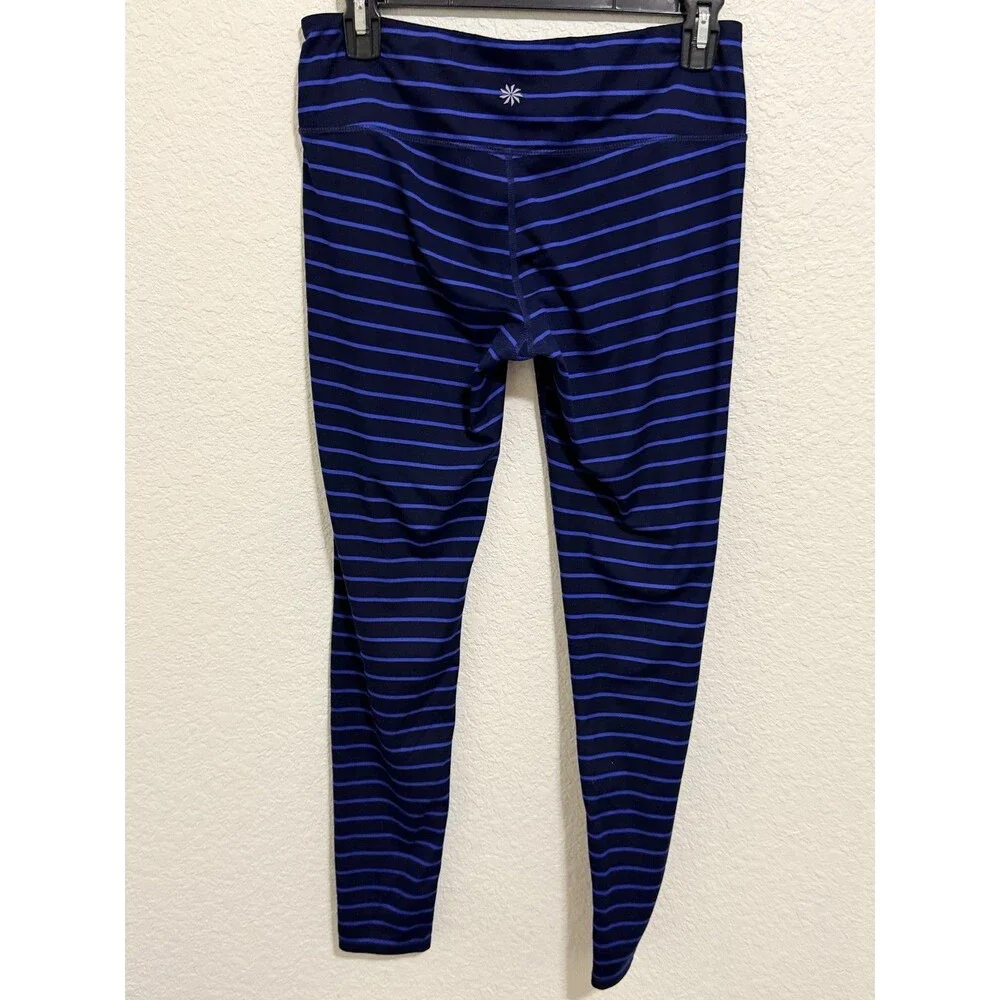 Athleta Chaturanga Navy Blue Striped Capri Leggings size medium